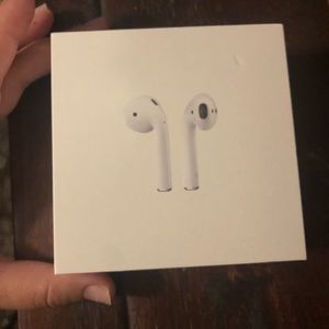 Apple AirPods with charging case